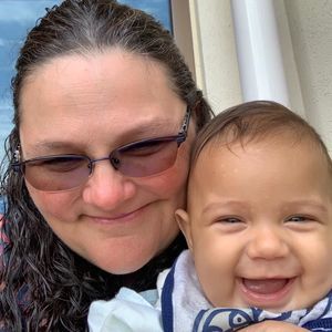 Meet your Posher, April